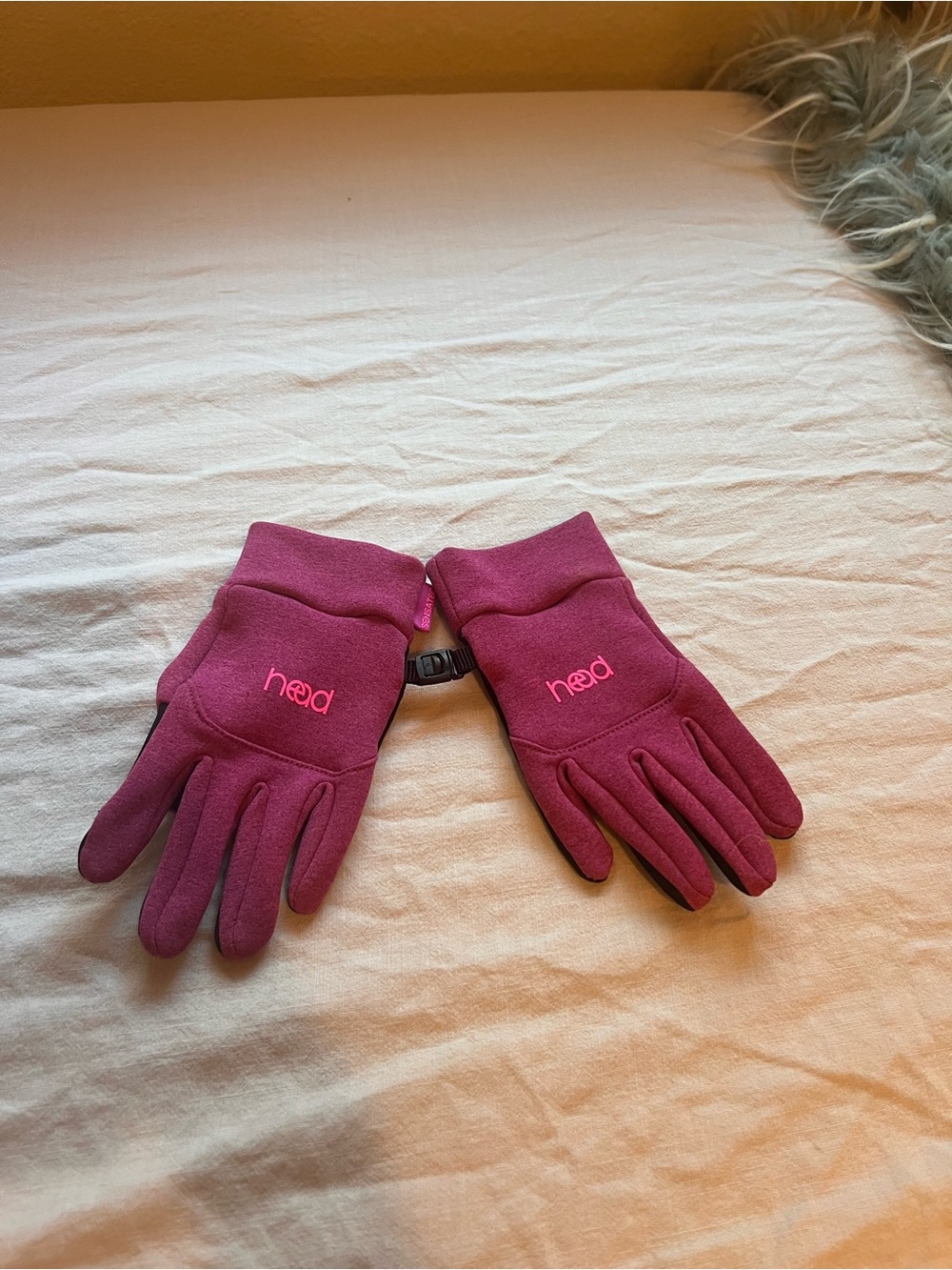 Head Women's Fleece Gloves in Raspberry